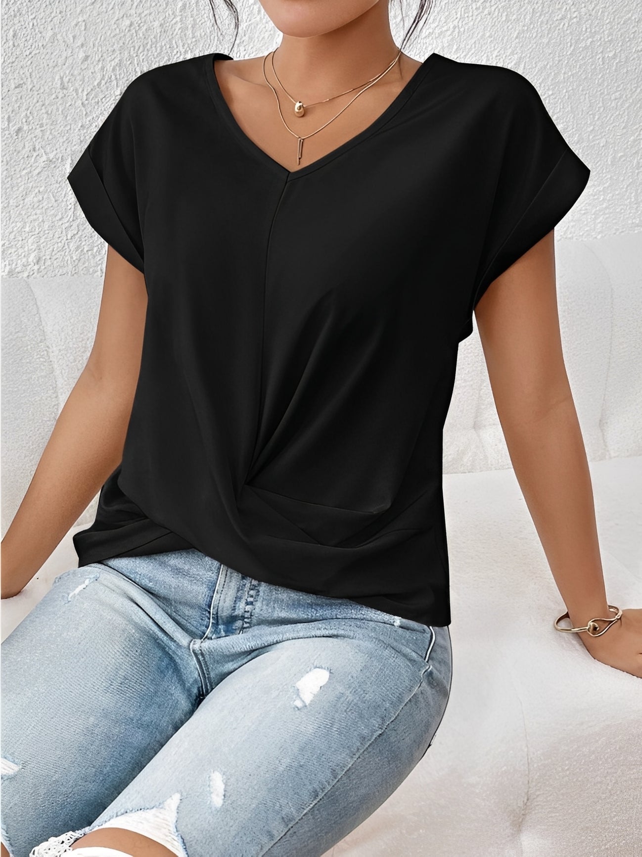 Lucie – Damen-Shirt mit V-Ausschnitt – für jeden Tag