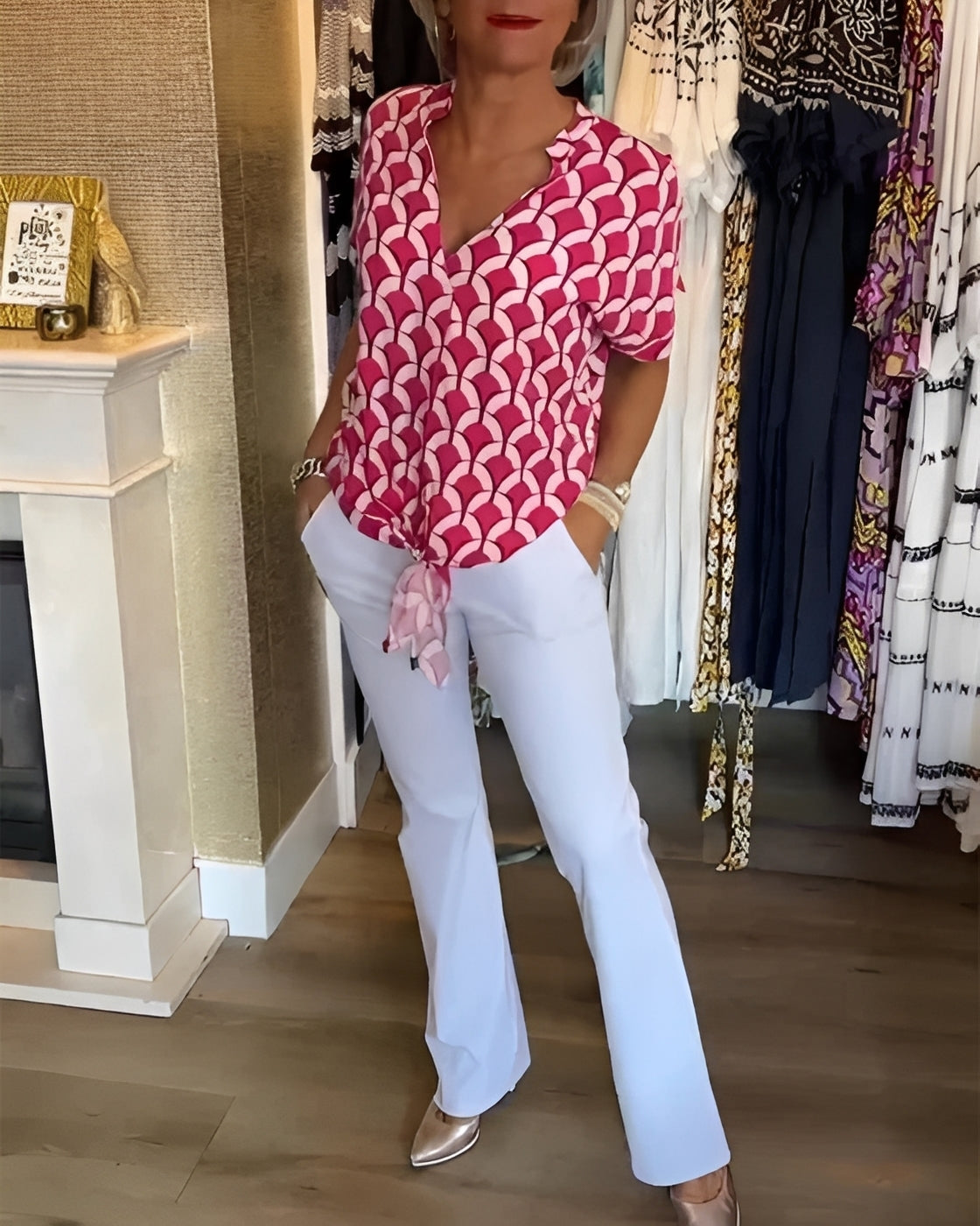 Leona - Elegantes Damenoberteil mit Design