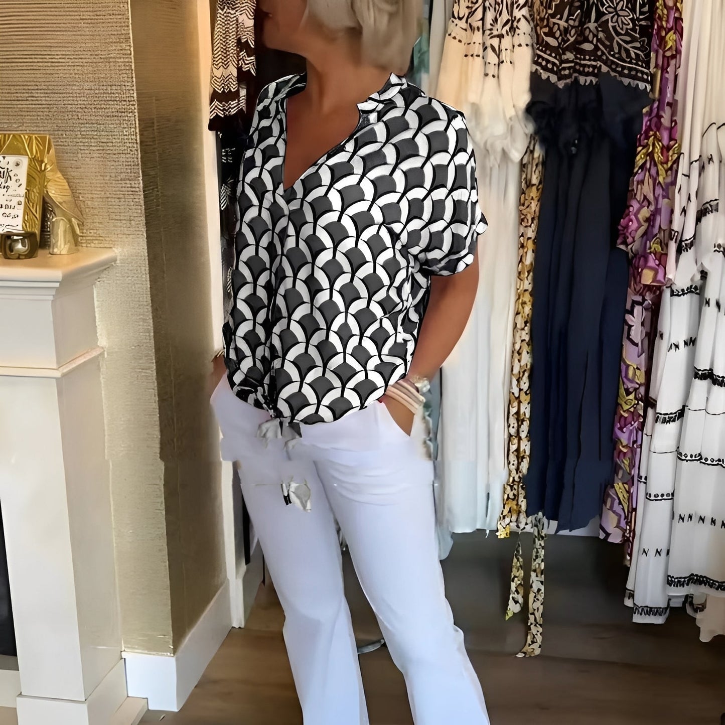 Leona - Elegantes Damenoberteil mit Design