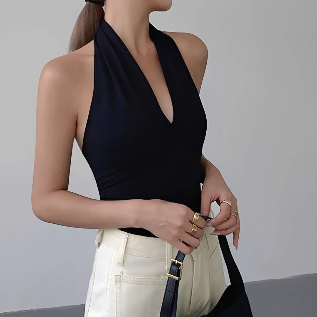 Reese - Stilvolles Neckholder-Top mit offenem Rücken