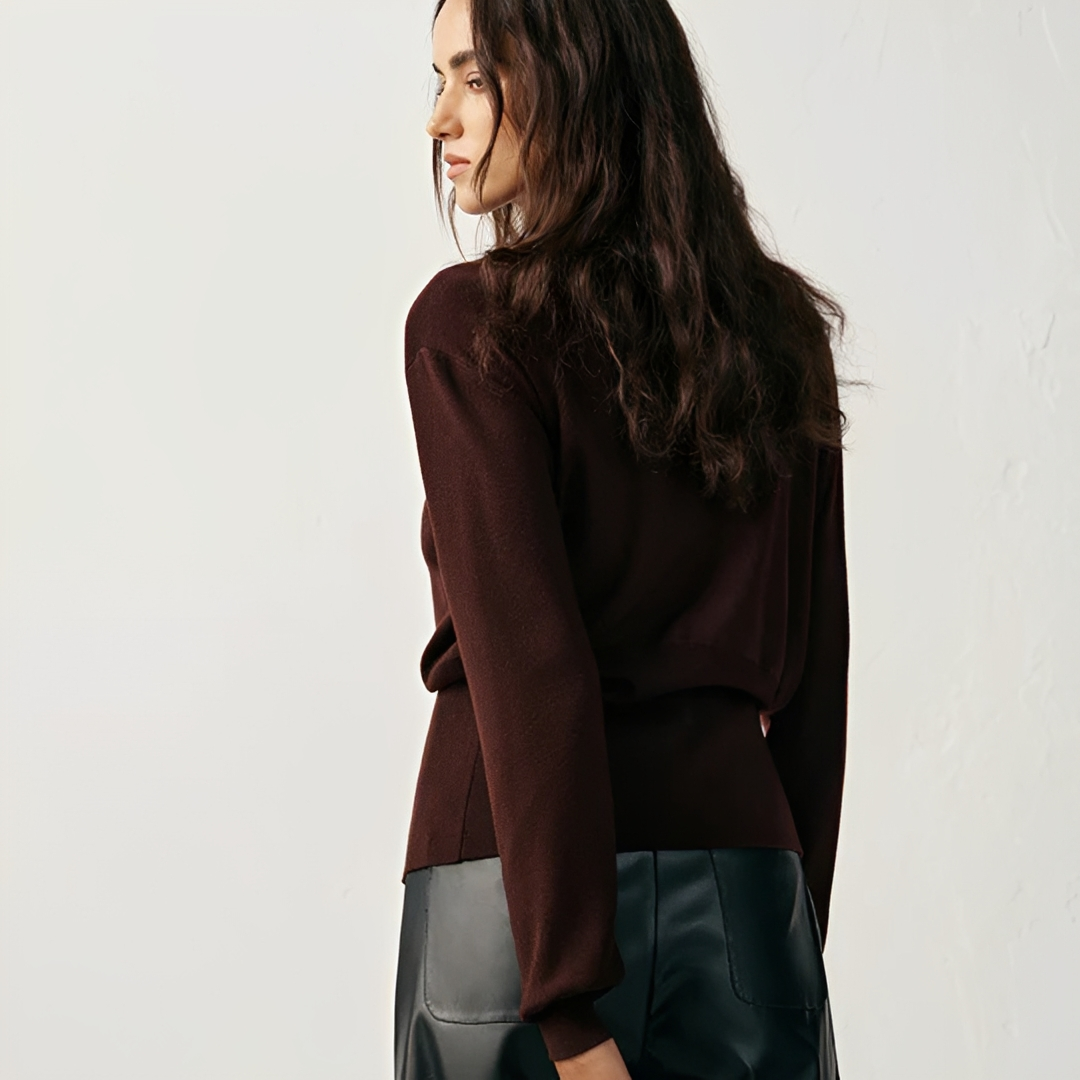 Kisha - Modejacke mit V-Kragen