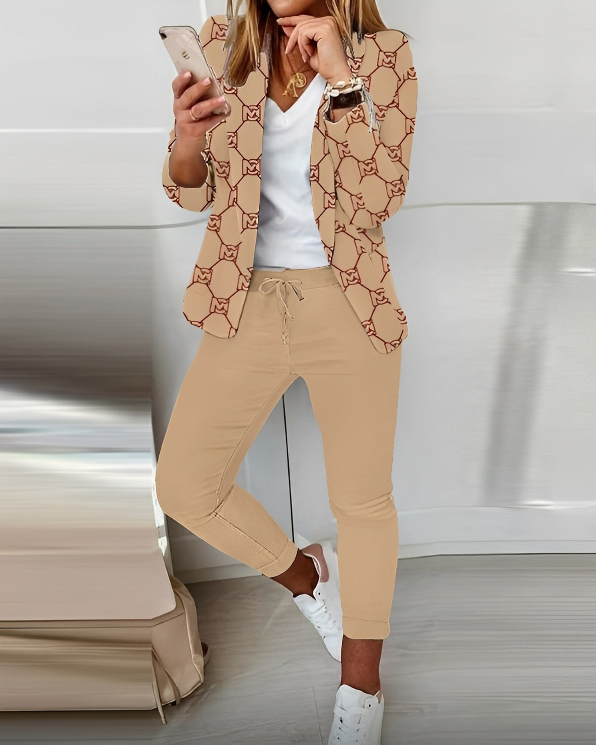Addie - Elegantes zweiteiliges Damen-Ensemble