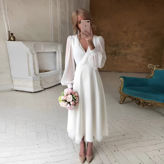 Carla - Stilvolles Langarmkleid mit weichem Design für Damen