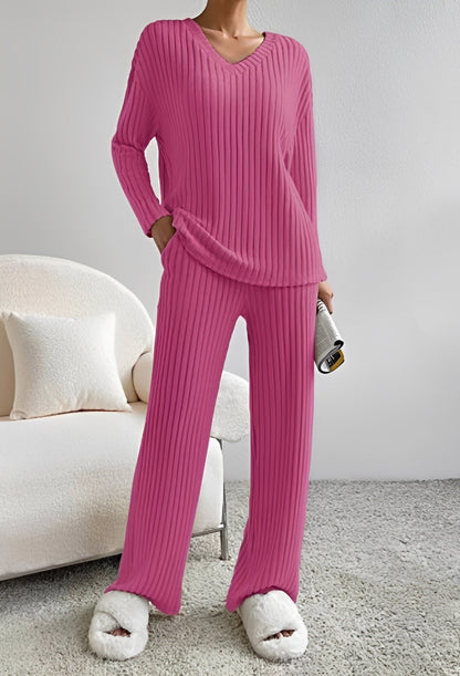 Niki - Entspanntes gestreiftes Outfit-Set