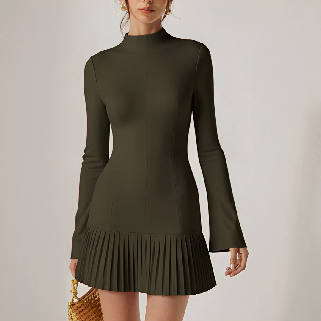 Elva - Stilvolles kurzes Kleid mit Raffungen