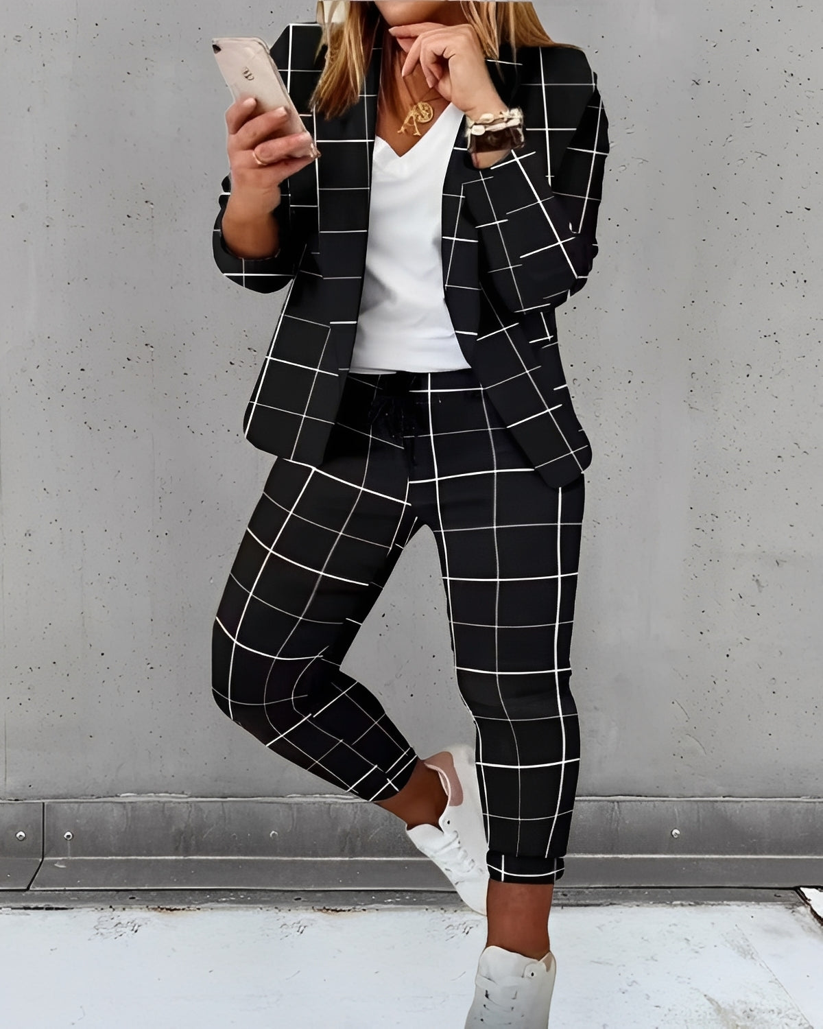 Addie - Elegantes zweiteiliges Damen-Ensemble