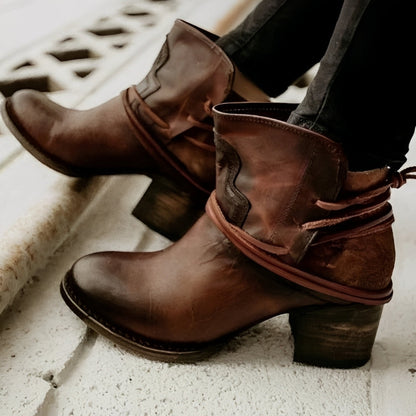 Jesse - Modische Damenstiefel mit hohen Absätzen